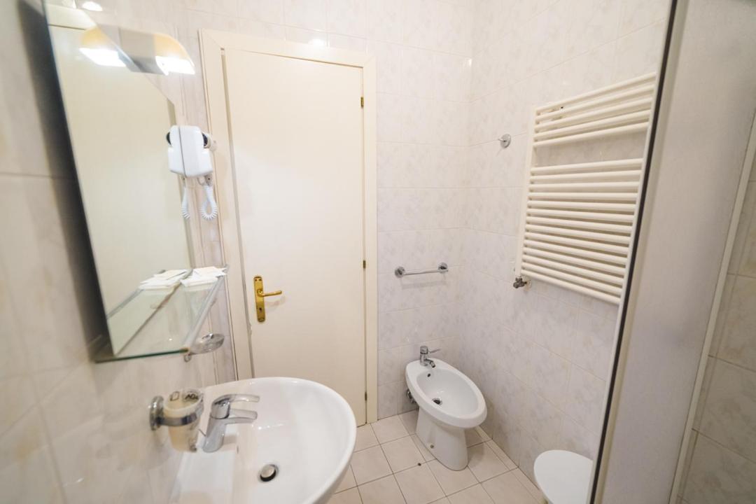 Hotel Grand Prix Sottomarina Luaran gambar