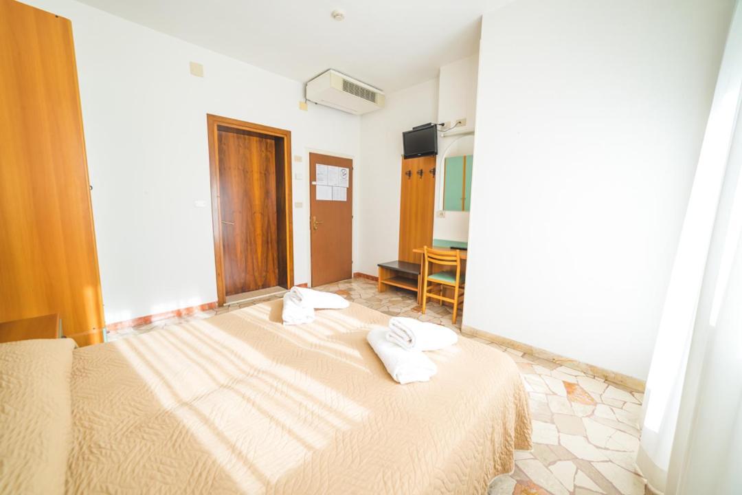 Hotel Grand Prix Sottomarina Luaran gambar